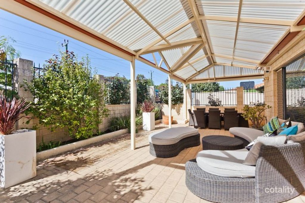 5 Phillips Grove, Innaloo, WA 6018