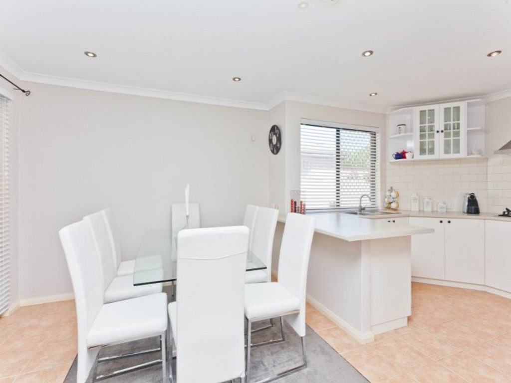 5 Phillips Grove, Innaloo, WA 6018